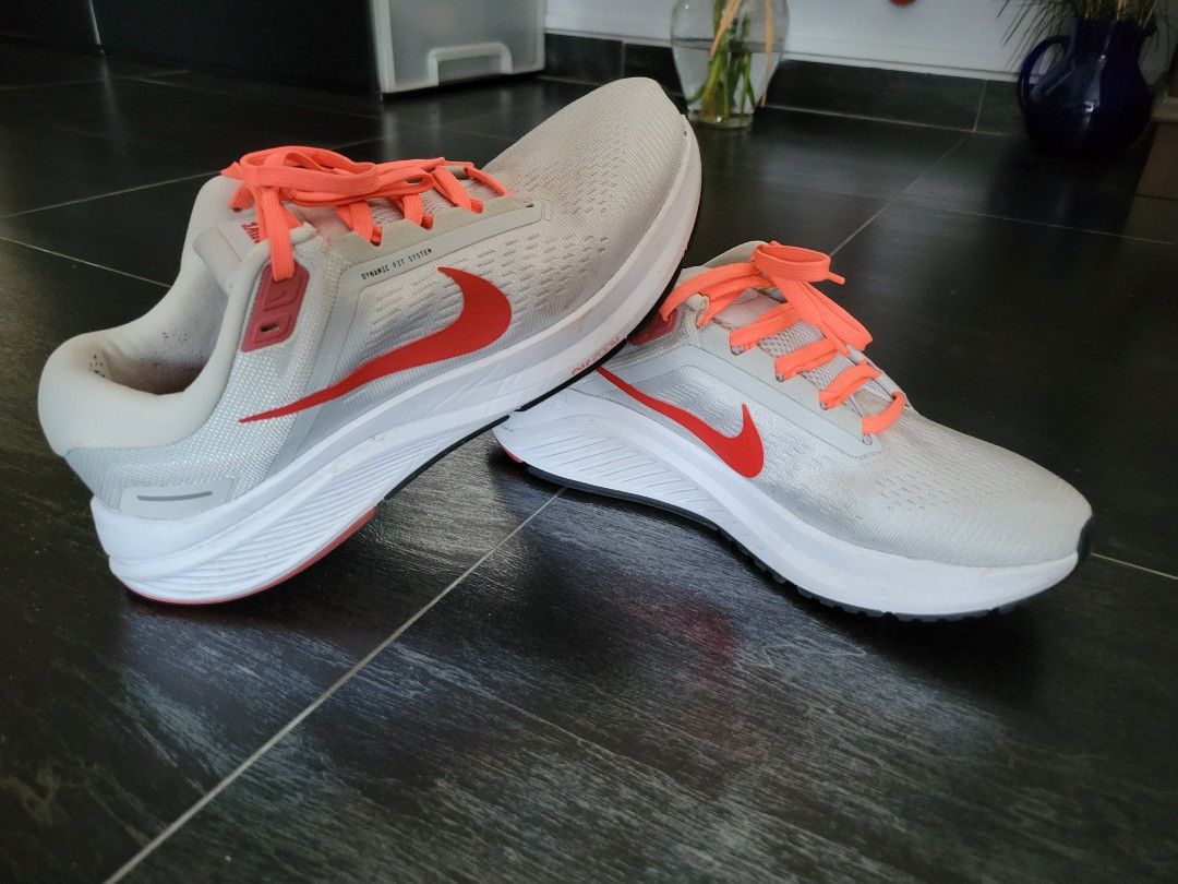 ladies nike zoom structure