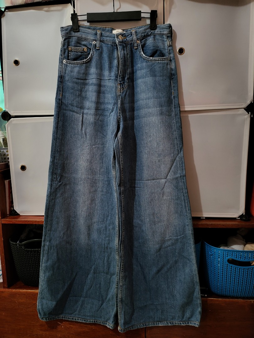 Zara wide leg jeans, Women's Fashion, Bottoms, Jeans on Carousell