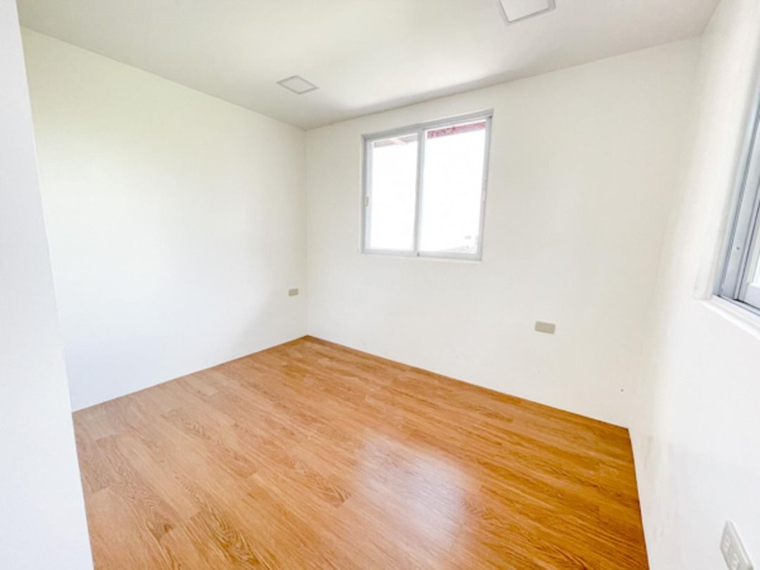 97 sqm Groundflr Mandaluyong Office Space Industrial for Rent Lease Rev