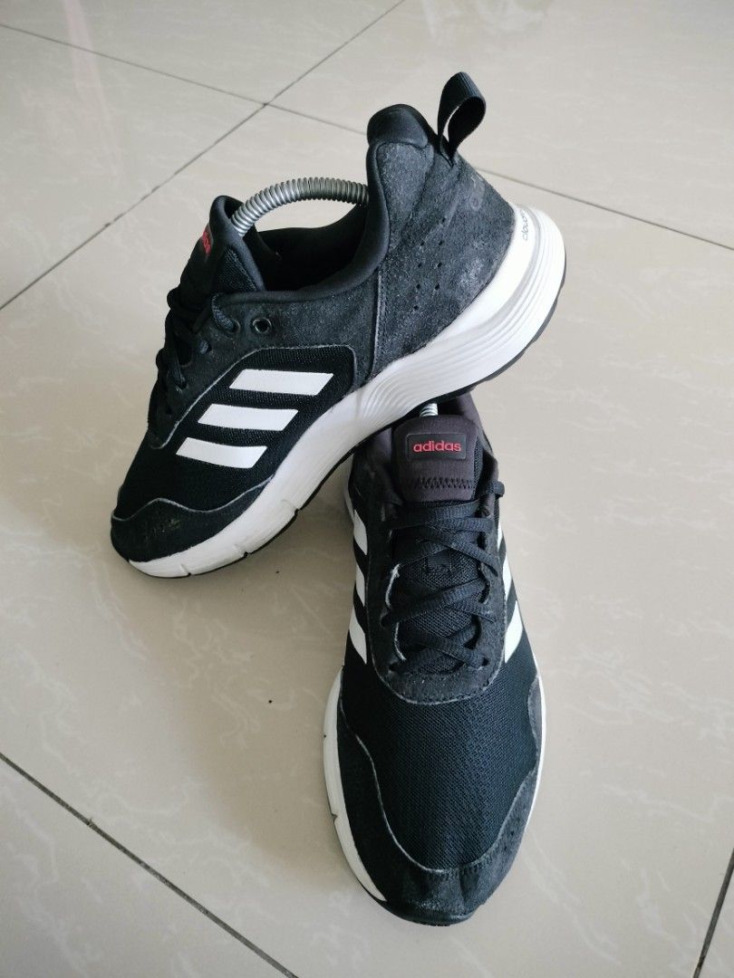Adidas cloudfoam hitam top