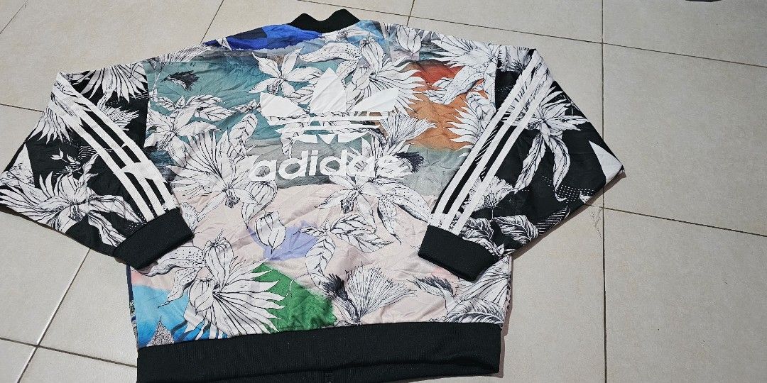 Adidas neo floral shop