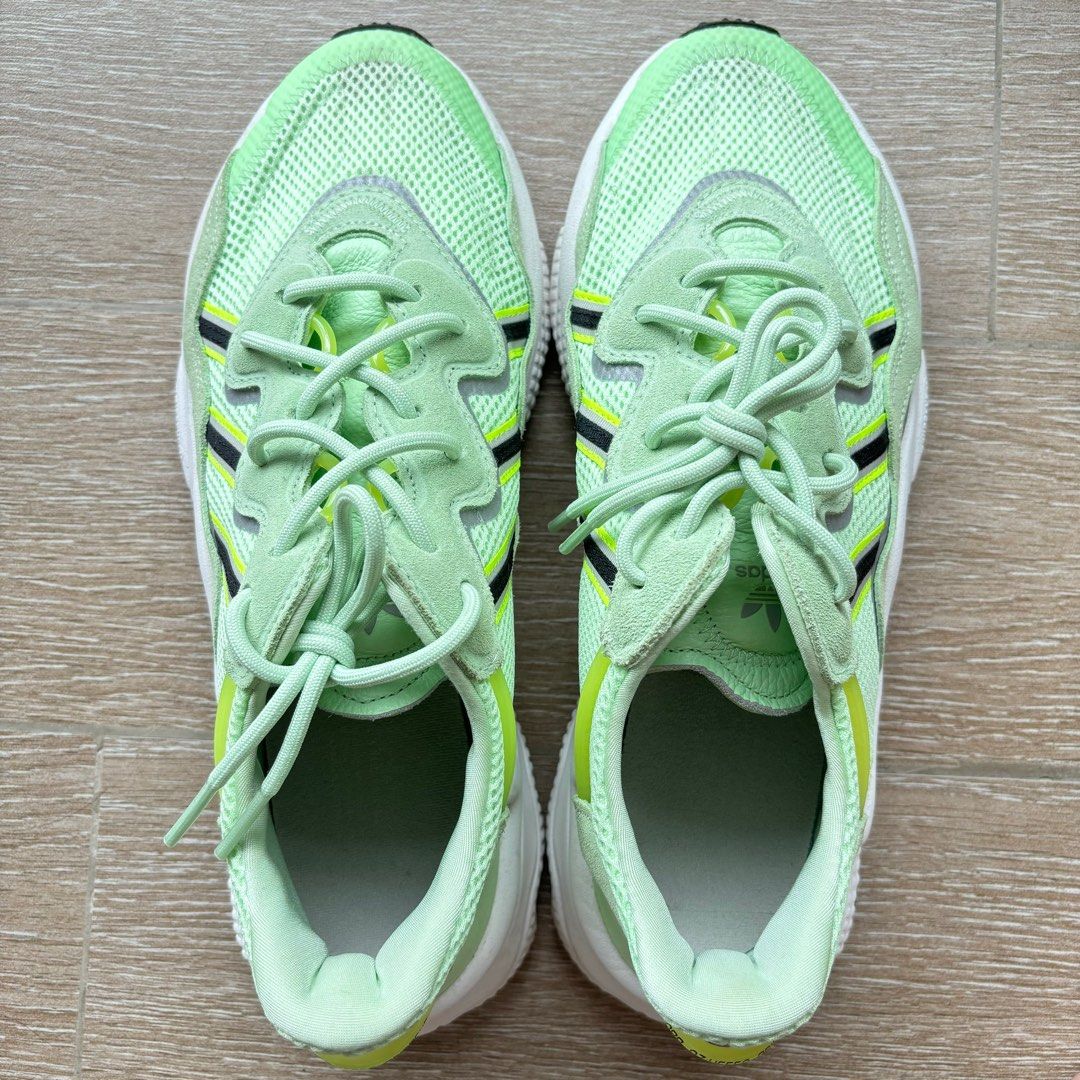 Neon green ozweego deals