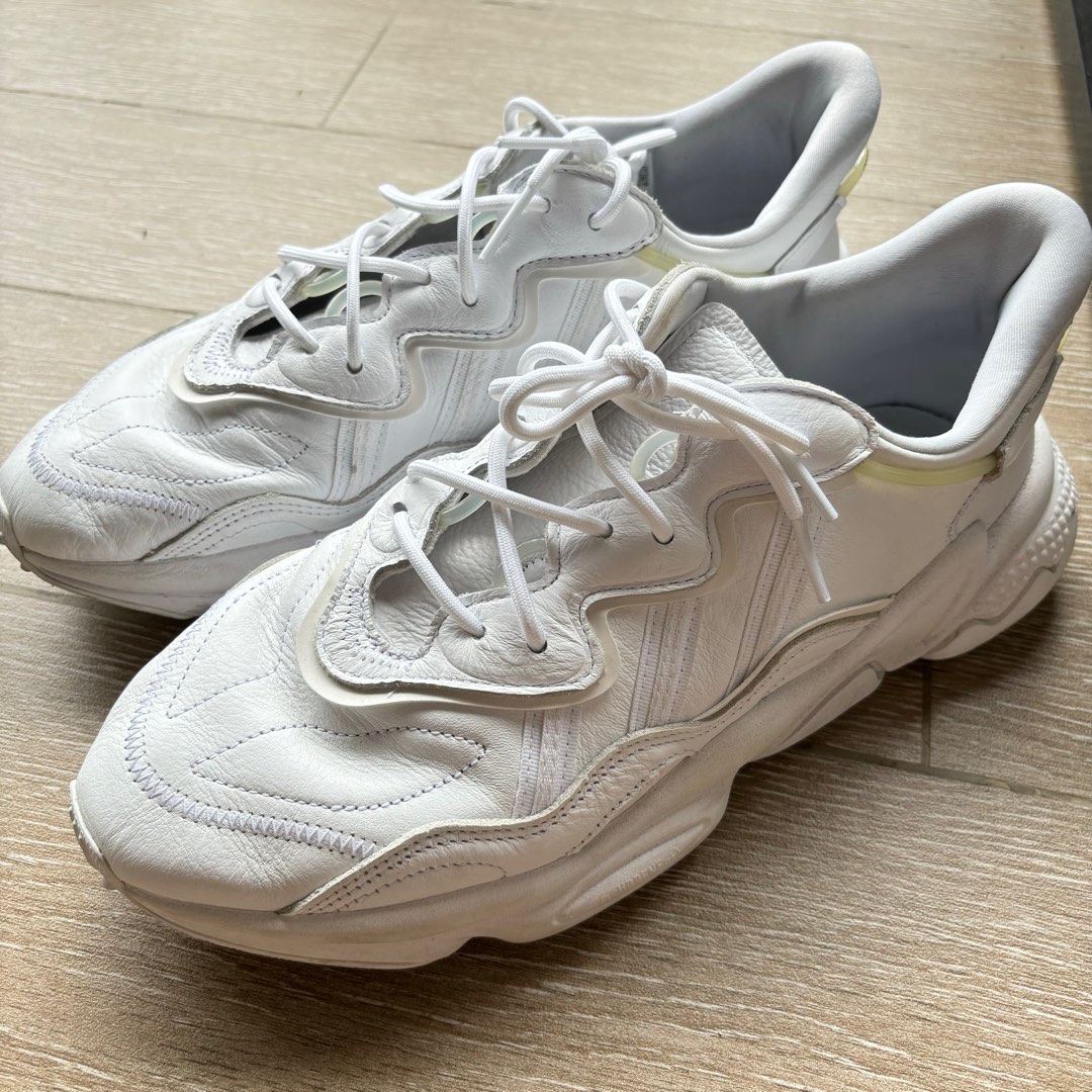 Adidas ozweego triple white online