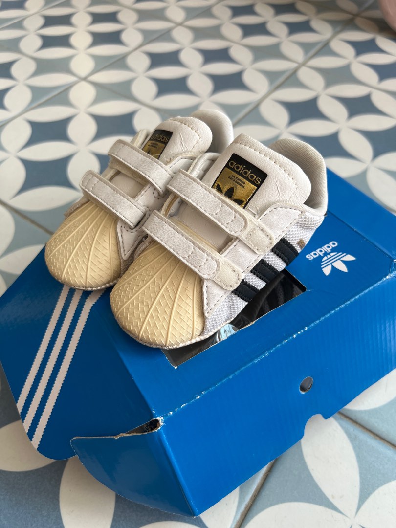 Adidas superstar hotsell crib baby