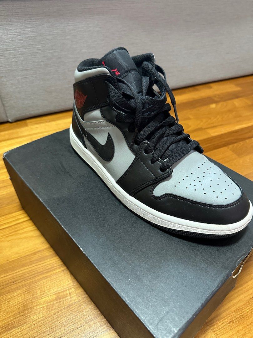 Air jordan 1 hotsell mid particle grey