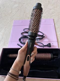 (Category: ) located in . Submitted by pink.1 (Listing ID 1272974996, Image 1). Description: .