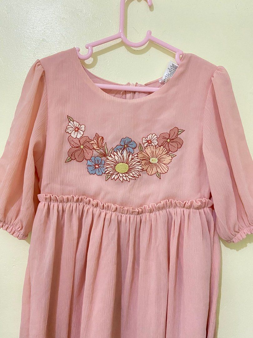 Anko Dress (Category: Babies & Kids Fashion) located in Manila. Submitted by sofiamaxclothing (Listing ID 1273079717, Image 2). Description: Used lang nung 3rd birthday ni Baby Size 4 on tag.