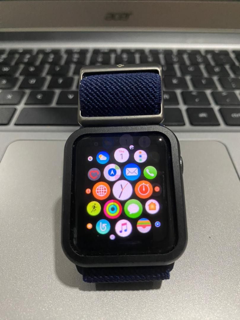 Apple clearance watch a1553