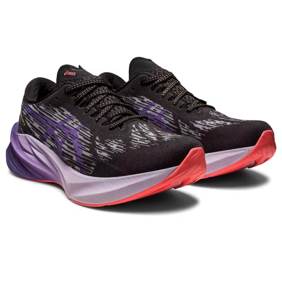 ASICS Novablast 3 running shoes in black dusty purple