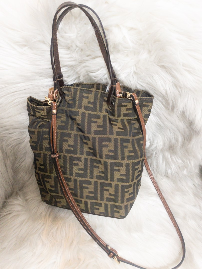 Shopper fendi monogram deals
