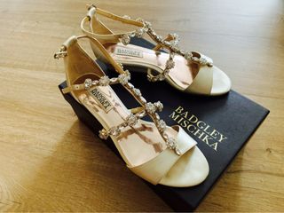 Badgley mischka clearance wedding shoes sale