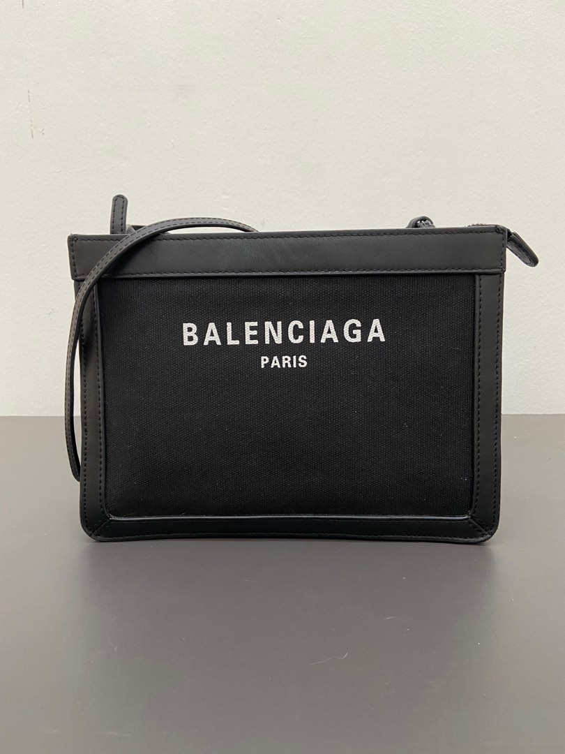 Navy pochette balenciaga new arrivals