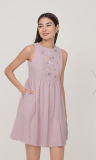 (Category: ) located in . Submitted by sotongshopping (Listing ID 1273135895, Image 1). Description: .