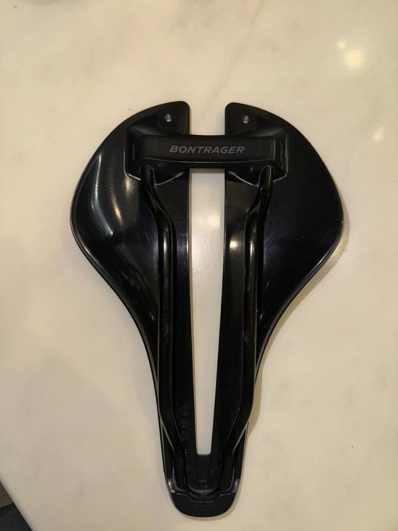Aeolus comp road online bike saddle