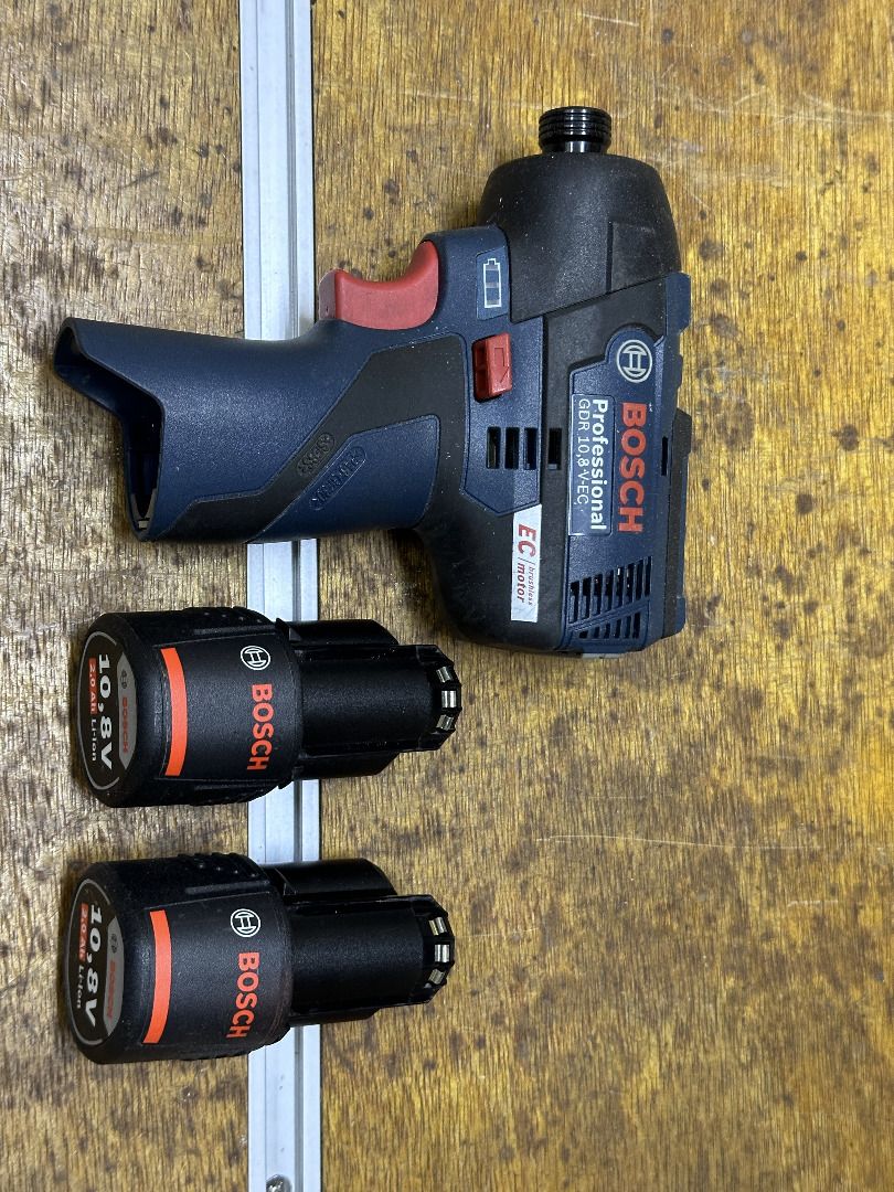 Bosch 10.8 best sale v impact driver