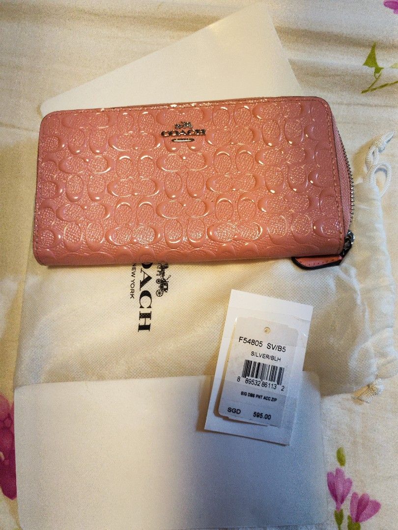 Brand new Coach Long Wallet for sale