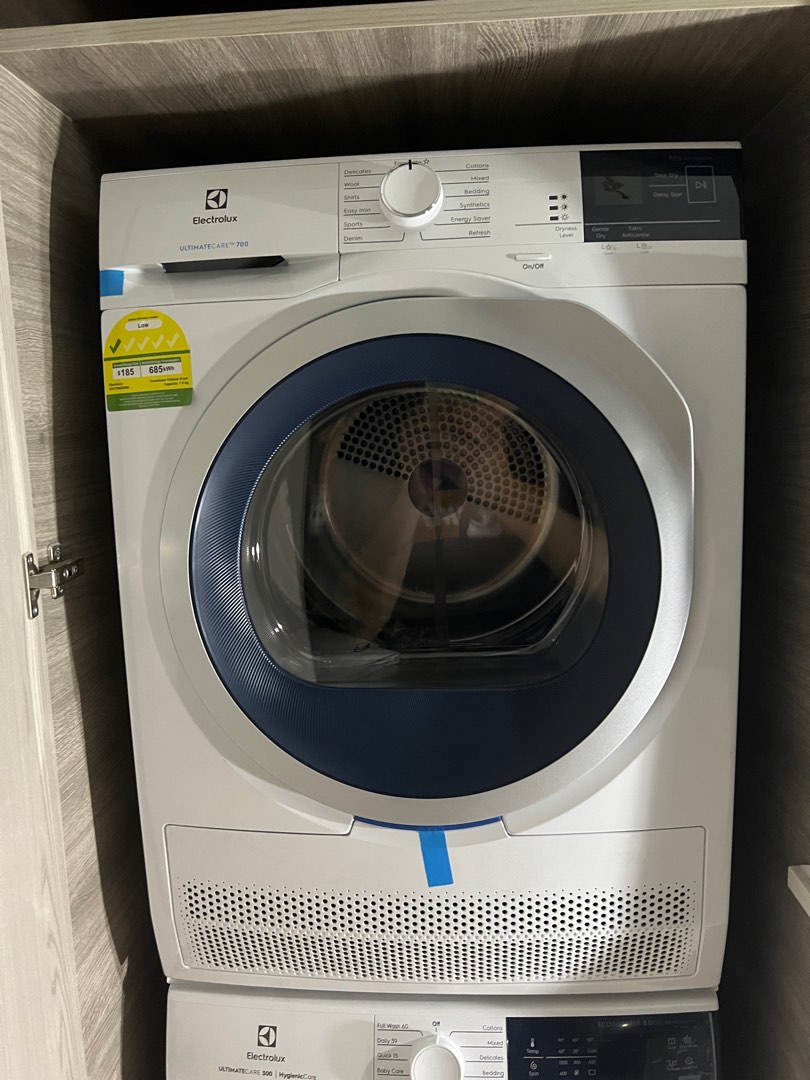 brand new dryer Elextrolux 7kg, TV & Home Appliances, Washing Machines