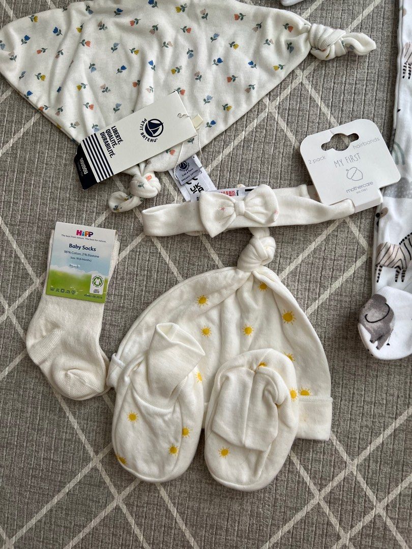 Newborn baby hotsell branded clothes