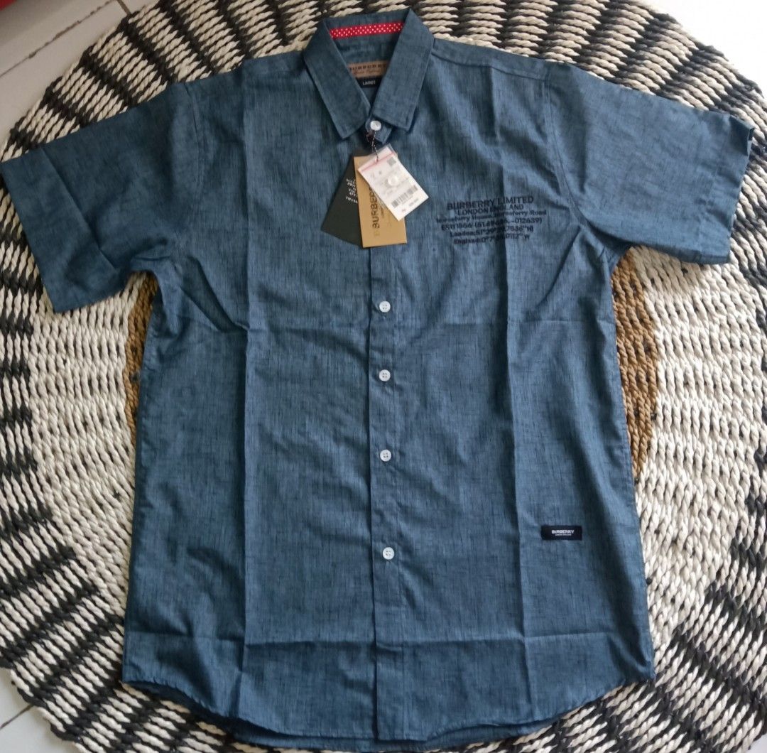 Burberry Shirt short sleeve, Fesyen Pria, Pakaian Atasan di