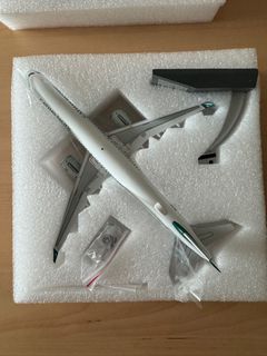 （分類：）位於 。 由 sicnarfli 提交（商品編號 1272929618，圖片 1）。簡介： 。