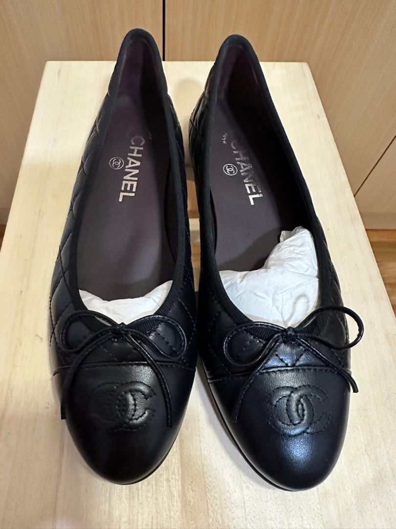 Chanel Ballerina Black Flats 371/2C or exchange for 38C