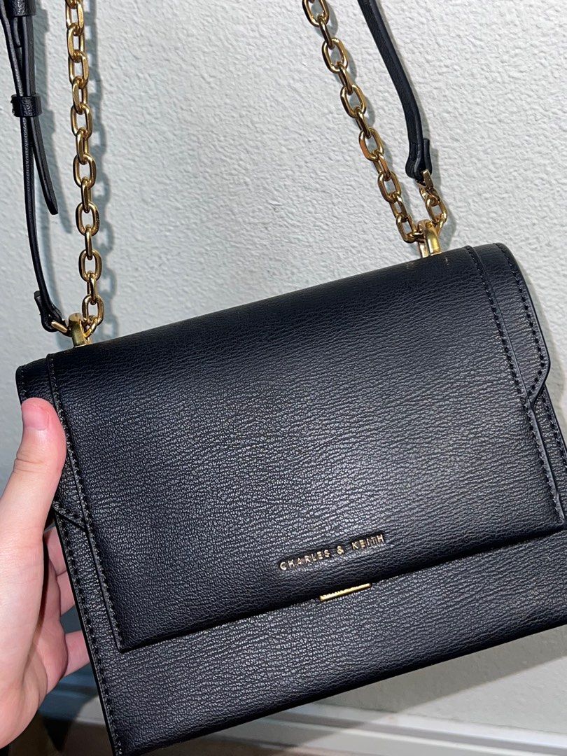 Chain handle crossbody bag clearance