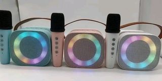 CL3 karaoke bluetooth speaker with mic
available color:blue,pink.white