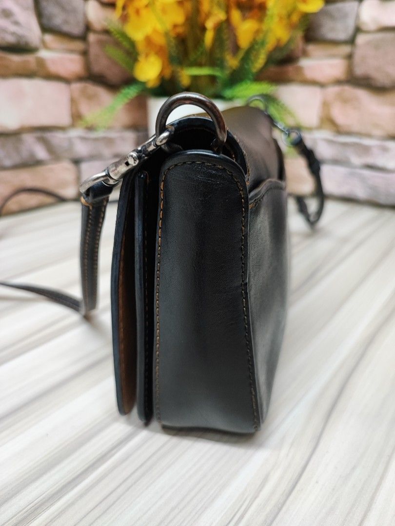 Coach dinky hotsell handbags