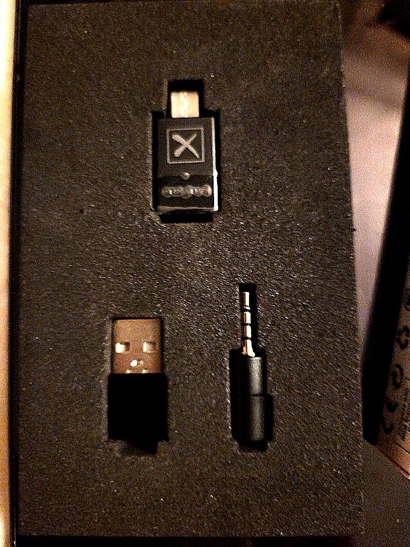 Creative BT-W4 Bluetooth 5.2 AptX Adaptive dongle63060897387009112