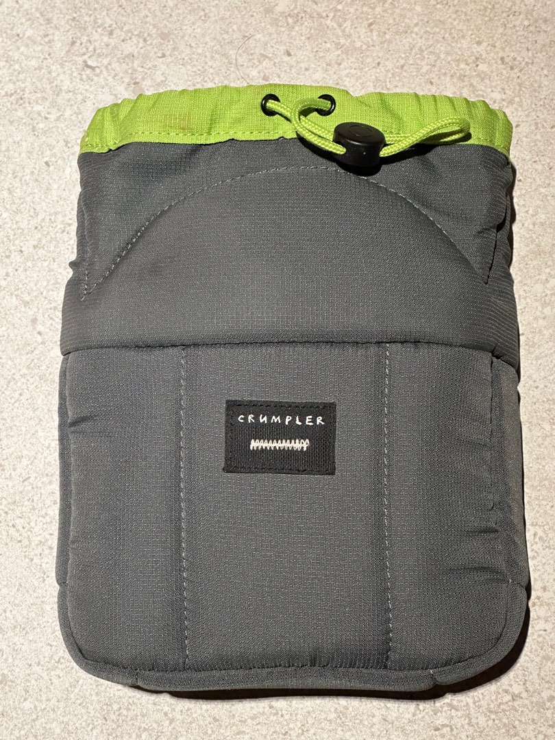 Crumpler haven sale medium camera pouch