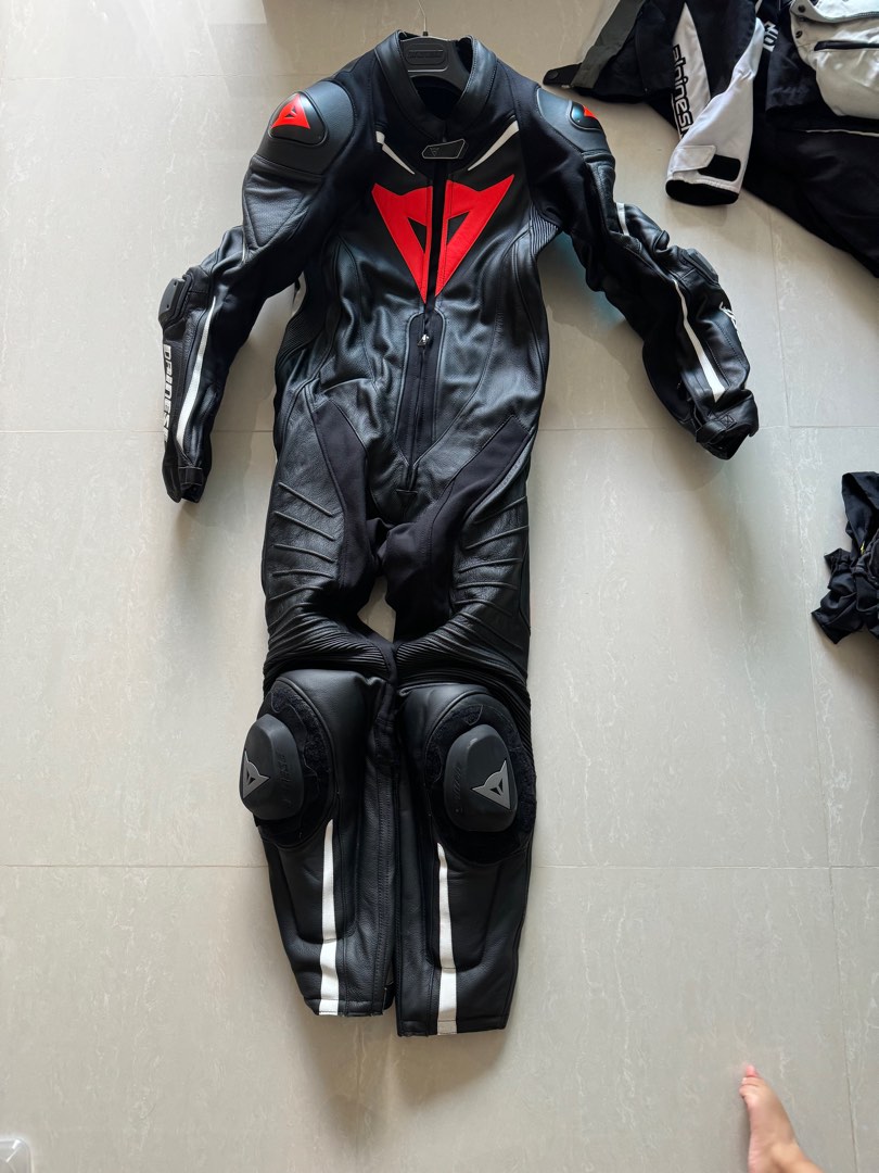 Full leather suit outlet