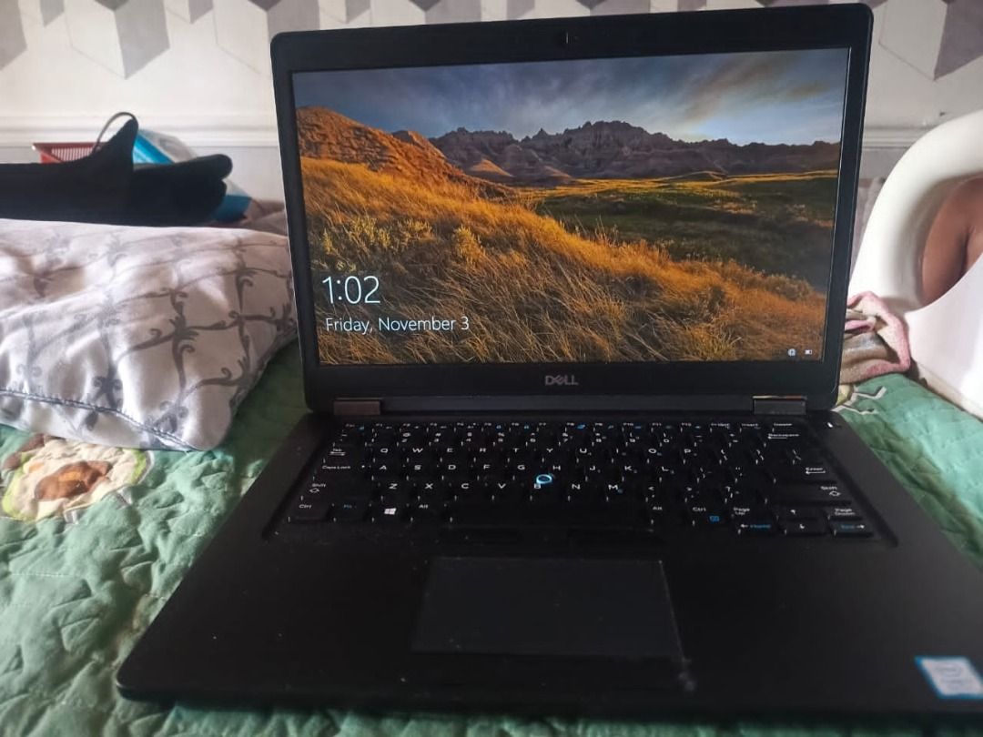 DELL LAPTOP 22H2 VERSION 32.0 GB RAM WINDOWS 10 PRO, Computers & Tech
