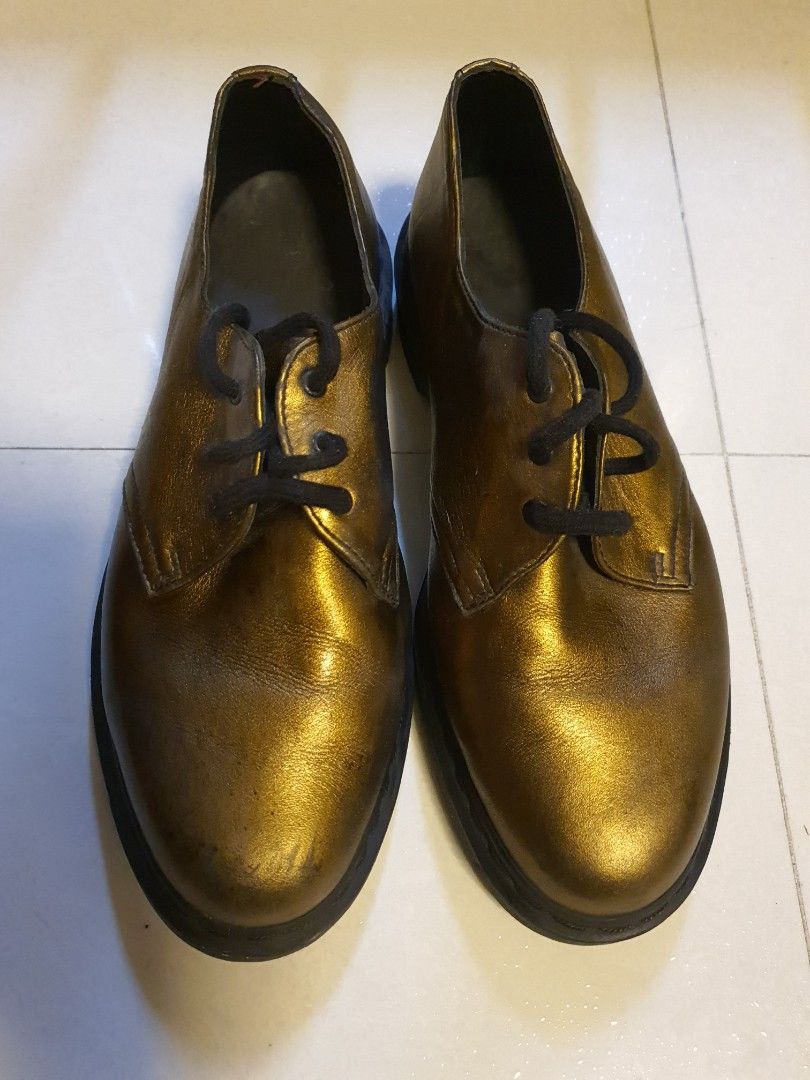 Gold dr clearance martens shoes