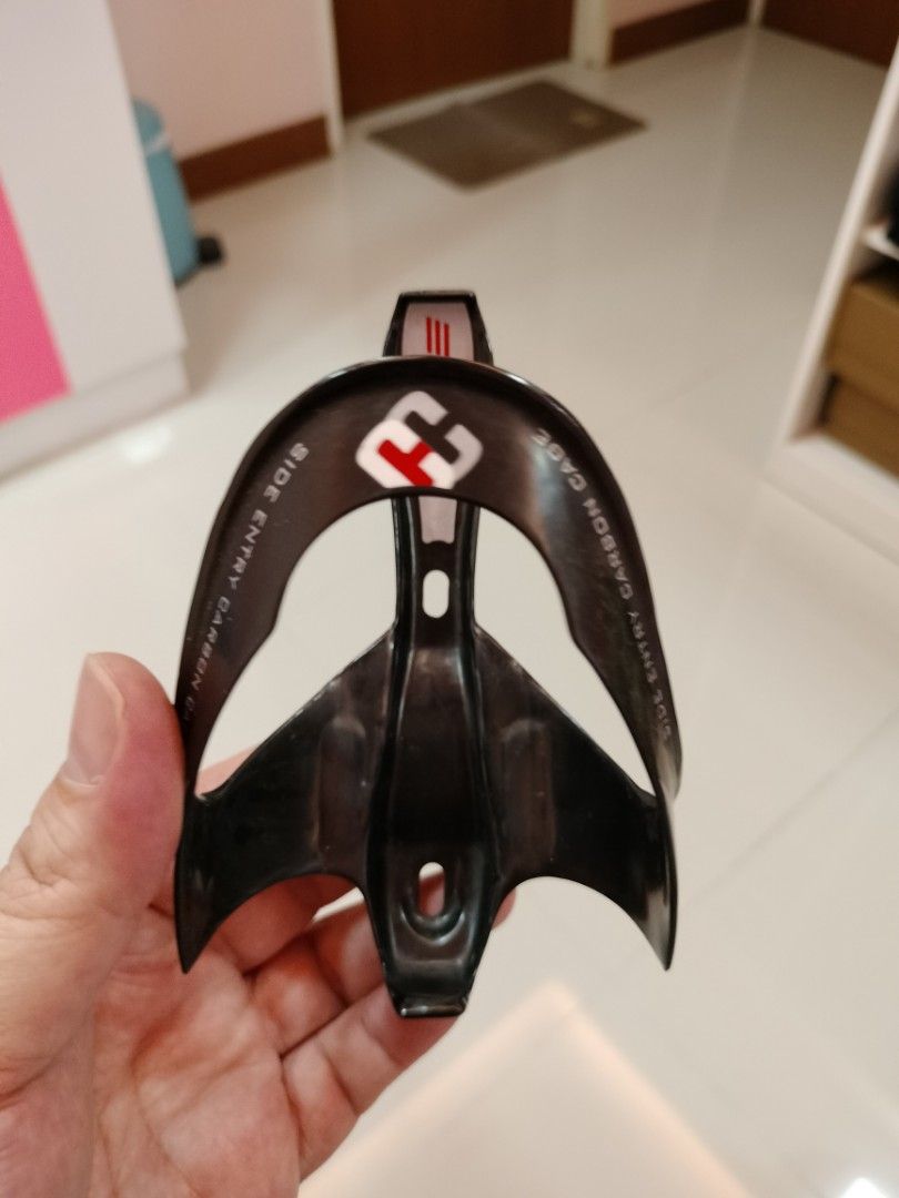 Elite cannibal carbon bottle cage clearance