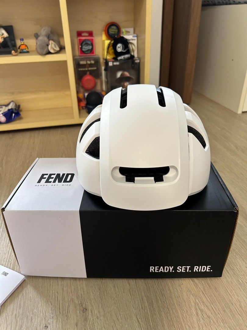 FEND SUPER Foldable Bike Helmet with lights, Sports Equipment