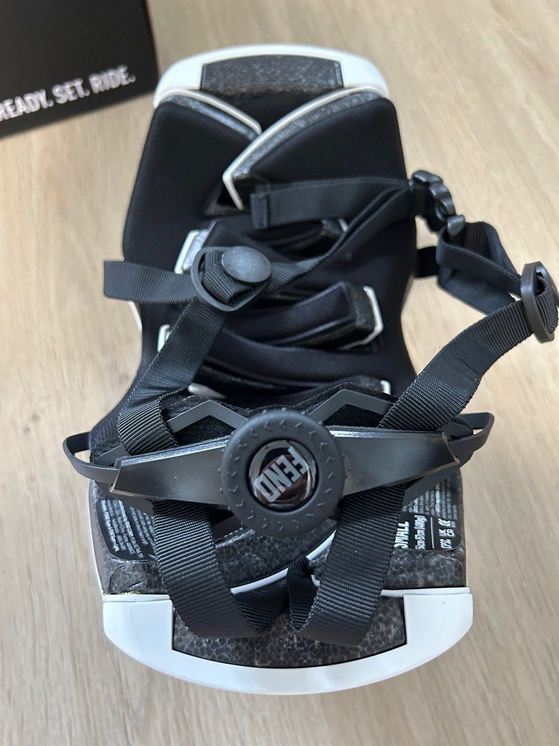 FEND SUPER Foldable Bike Helmet with lights, Sports Equipment