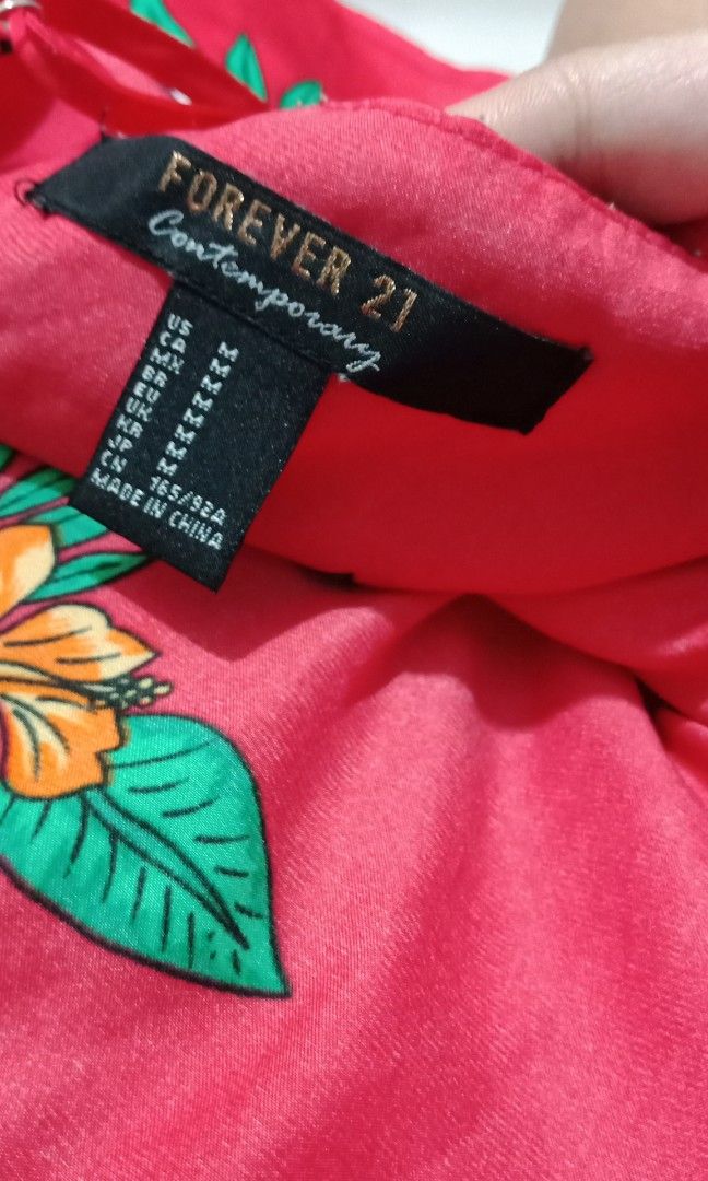 H&m bershka shop zara forever 21