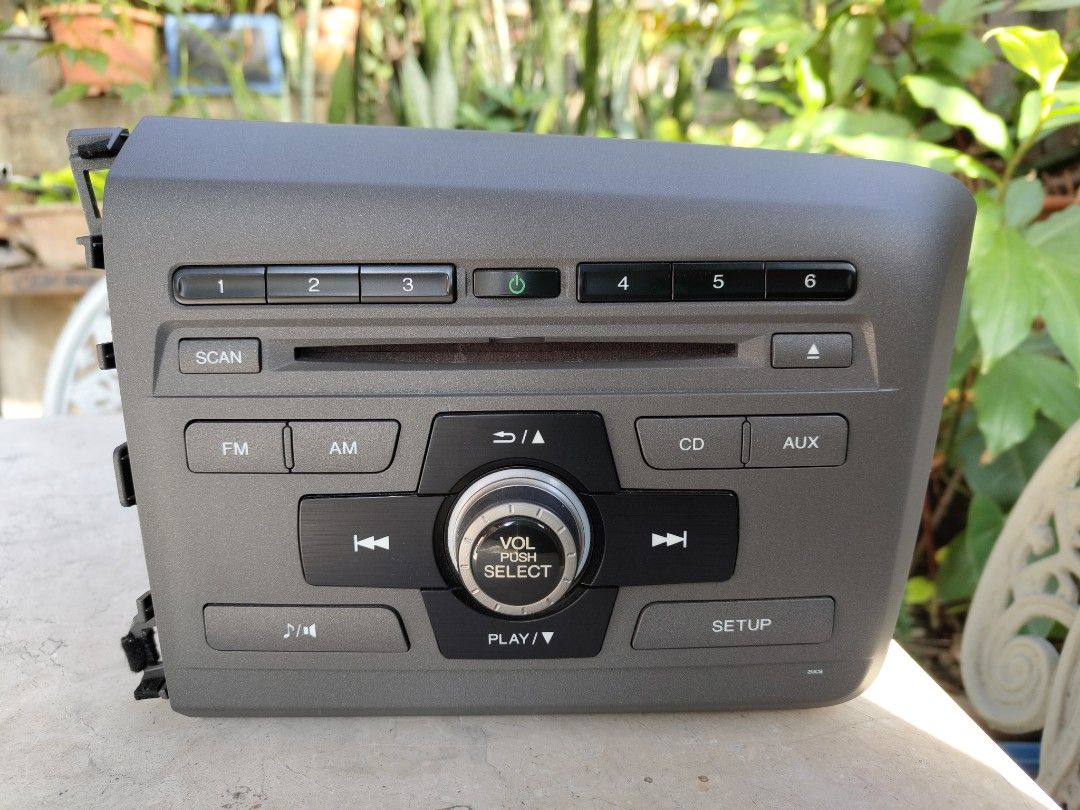 Head Unit from CIViC FB, 2014 (Category: Other Audio Equipment) located in Mandaluyong City. Submitted by ricmann (Listing ID 1272920487, Image 1). Description: FS: Came from Civic FB. Super clean and functioning well. Selling at PHP 1,500 Location: Mandaluyong RFS: upgrade to Android.