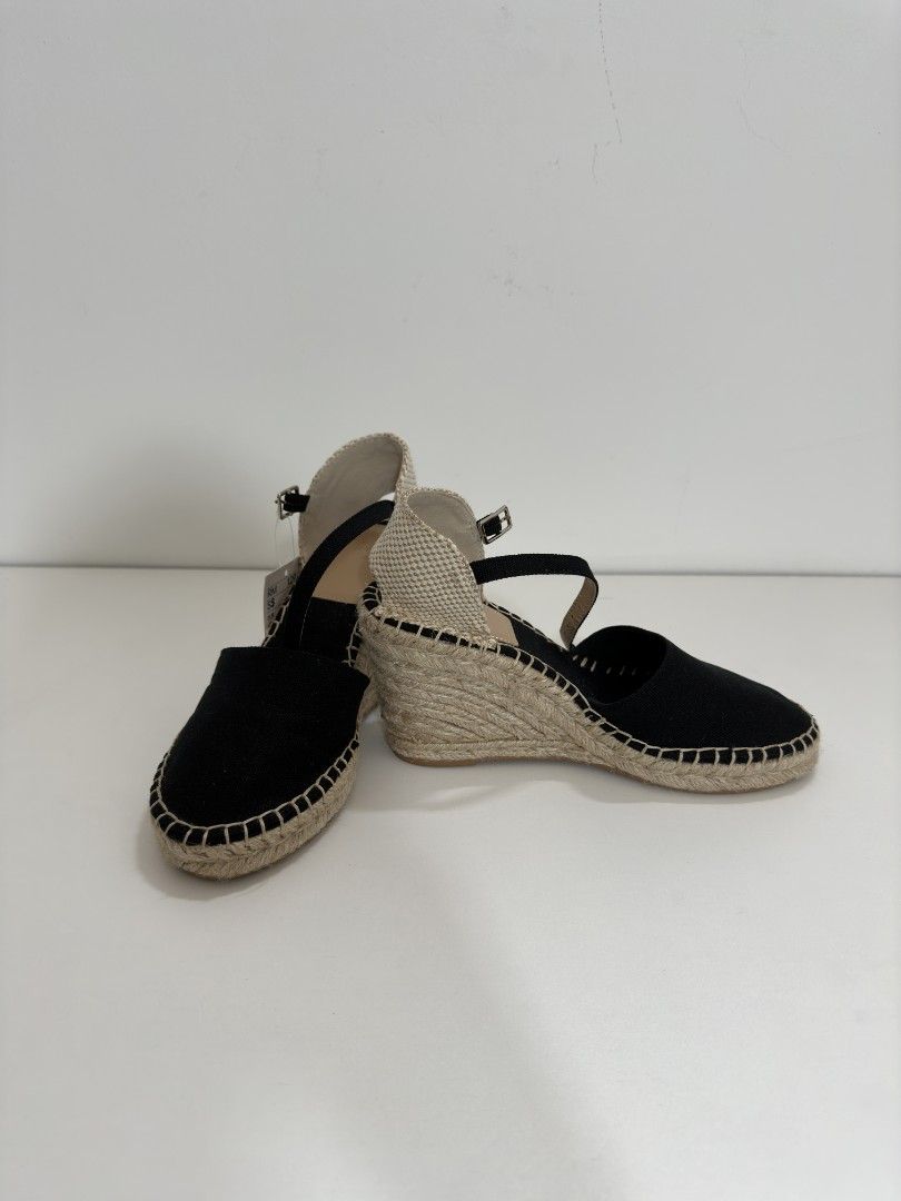 H&m black wedges discount