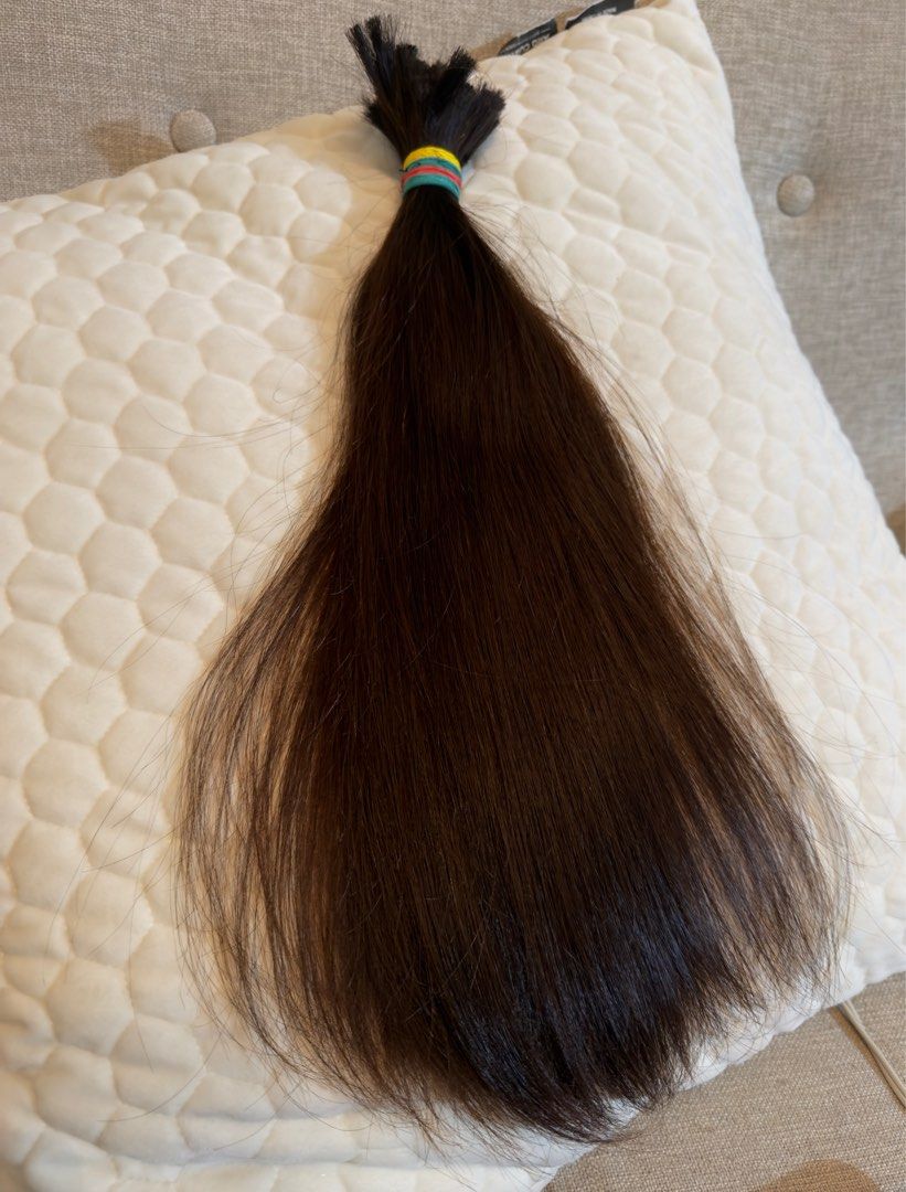 Human Hair 43 inches (Category: Hair Accessories) located in Cebu City. Submitted by interestingfindsCebu032 (Listing ID 1273126301, Image 2). Description: Shiny, Healthy Human hair 100% 43 inches long 150grams Good for those who wants to have hair extensions. Selling for 5,000 .