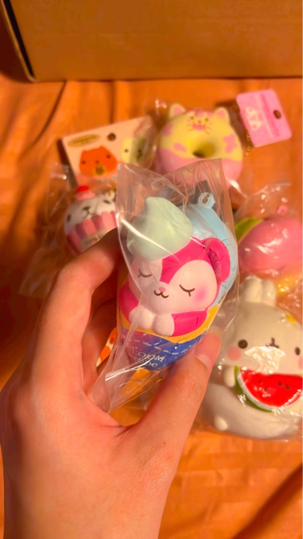 Cloud bear squishy sales