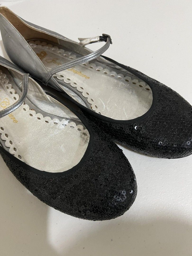 Juicy couture sale flats shoes
