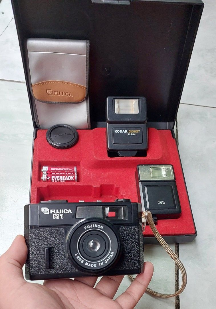 Kamera analog store fujica