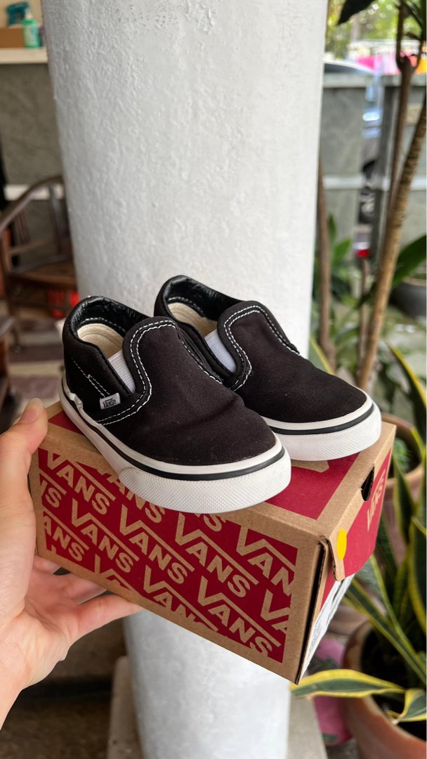 Kids black slip on Vans UK 5.5