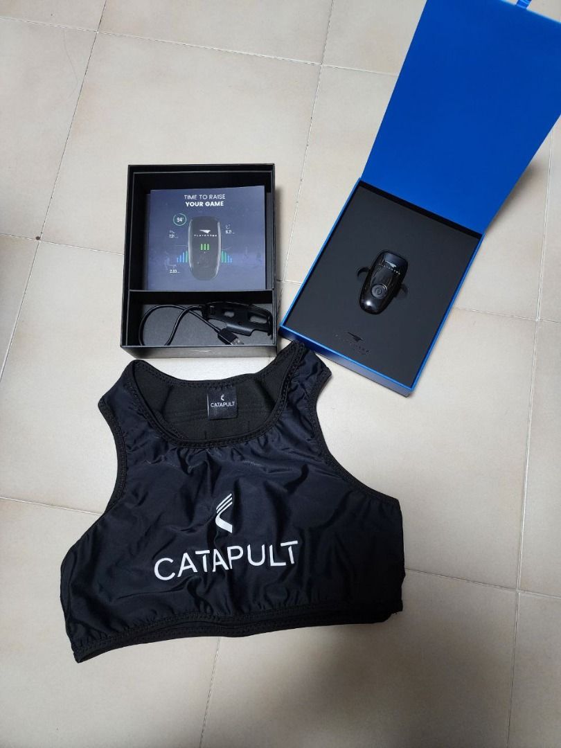 Large) CATAPULT PlayerTek Soccer GPS Tracker - GPS Vest with App