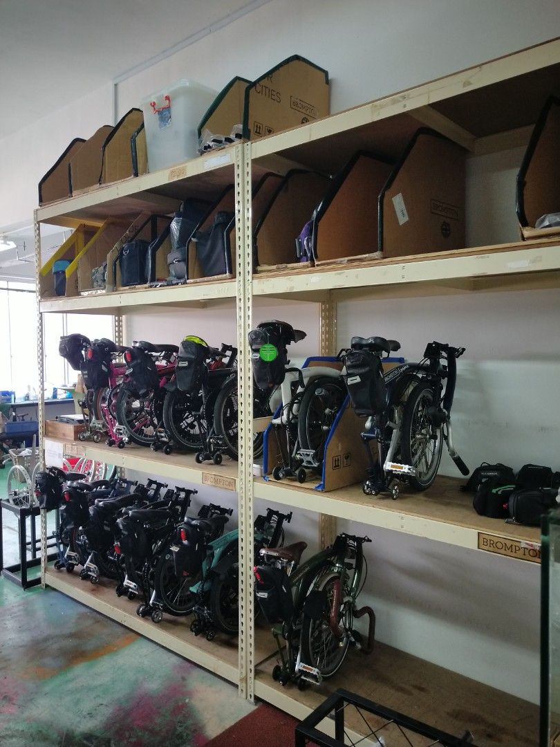 Large Metal Racks, Furniture & Home Living, Furniture, Shelves ...