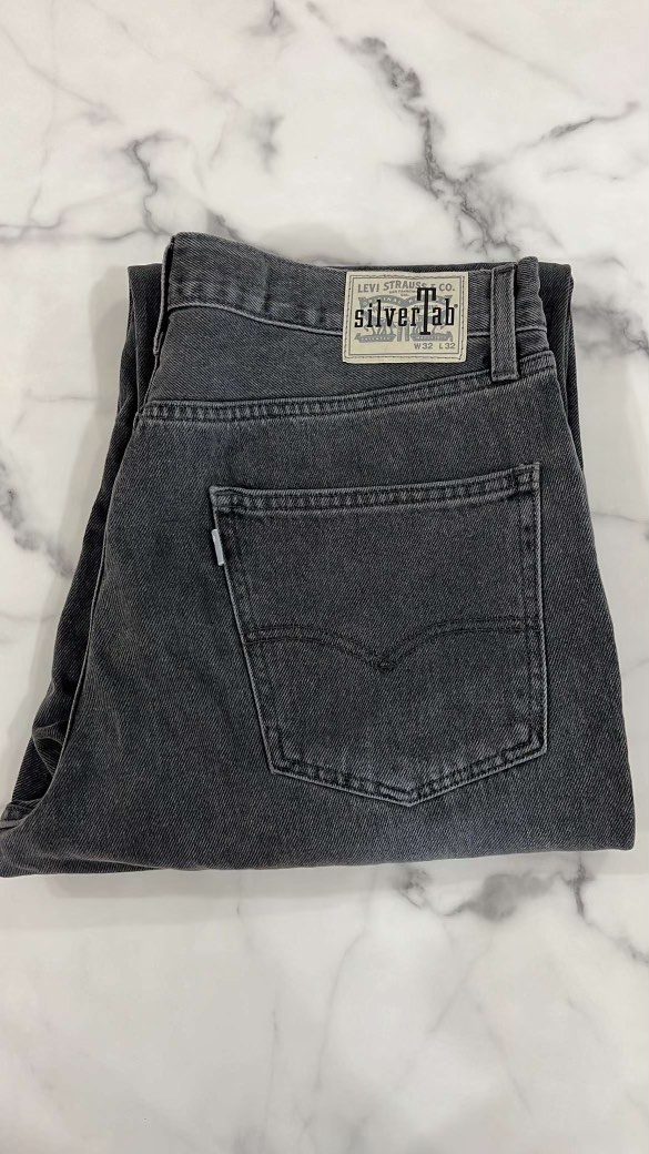 Levi silver jeans top