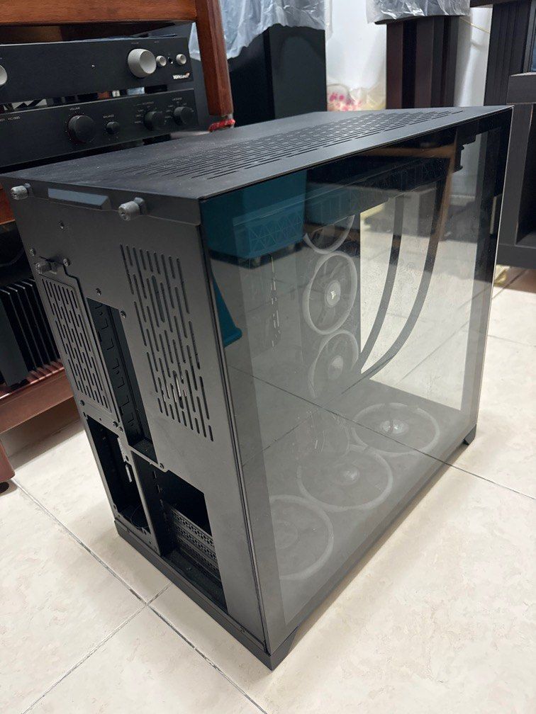 Ryzer Case Lian Li O11 Razer case / Corsair H150i Elite AIO / Corsair Ql120 ...