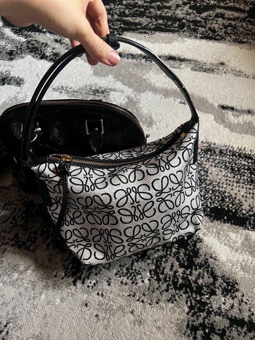 Loewe canvas shoulder Women s Fashion Bags Wallets Shoulder