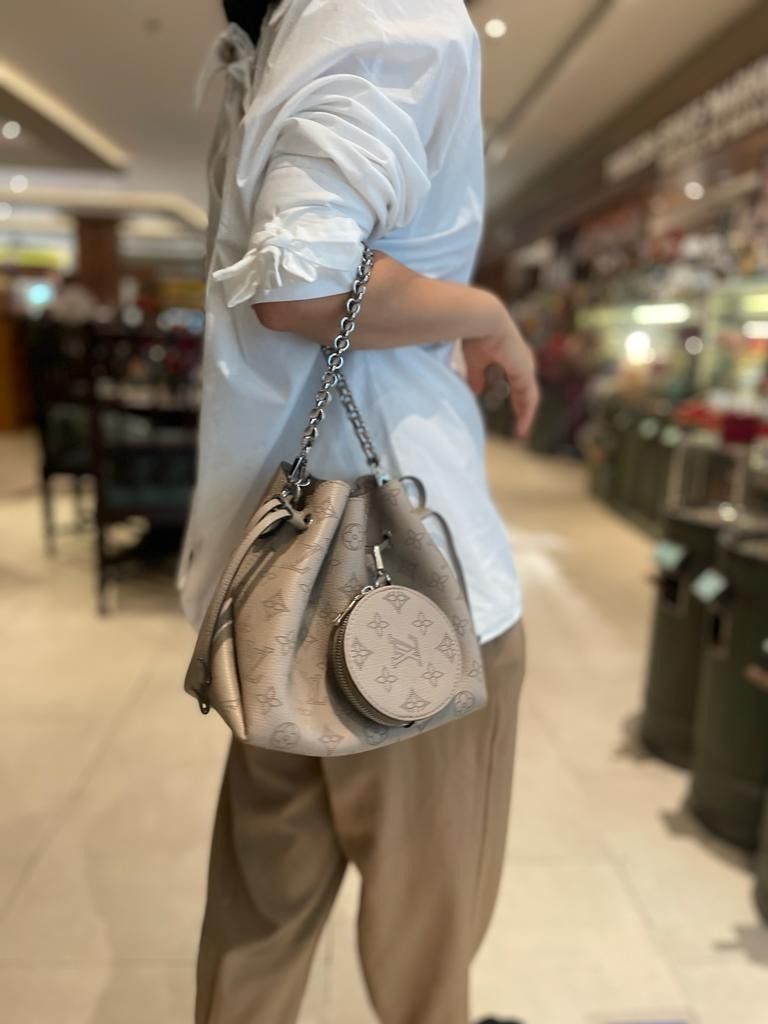 Lv bella on sale mahina bag